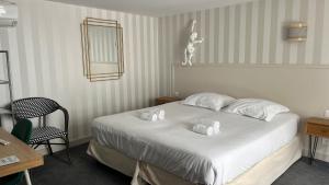 Hotels Hotel Cosmopolitain : photos des chambres