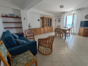 Terrazza sul mare by Casa Azzurra Apartments