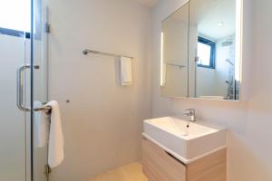 Private Apartments Bangtao