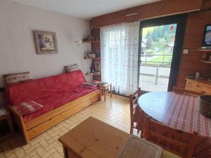 Appartement 2 pièces près des remontées - Châtel - FR-1-676-185