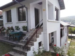 Къща Рачеви - Tsareva Livada