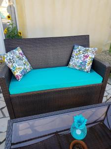 CHAMBRE D HOTES à 4 KMS D UZES " Chez Nadou "