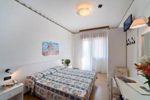 Deluxe Double or Twin Room room in Hotel Europa