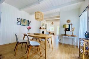 Maisons de vacances Charming house near Ile de Re with terrace : photos des chambres