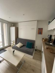 Le Patio de la Tour ! hotel 1 chambre avec SAUNA PRIVE sur le remblai