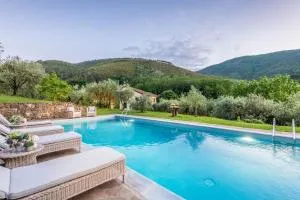 Citrus Charm Farmhouse, a Country Villa with Pool - SantʼAndrea di Compito