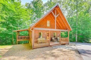 Serene Cabin Less Than 1 Mi to Fairy Stone State Park! - Floyd