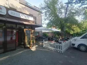 zum kleinen Reichstag - Moers