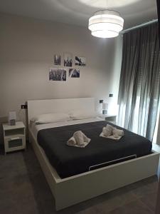 Double Room with Private Bathroom room in Le Mirage