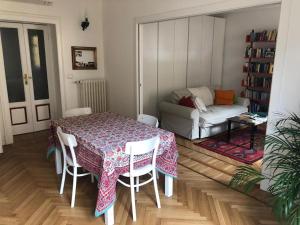 Cozy apartment in central Milan