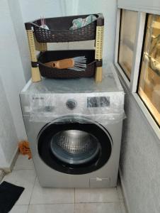 شقة رائعة قريبة للبحر