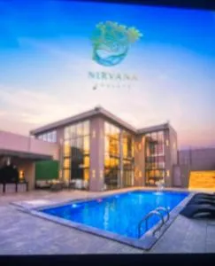 Nirvana Chalets - Khirbat Suweirāt