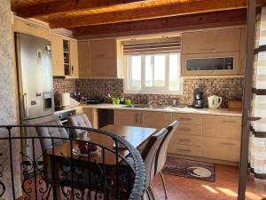 Oasis Escape Villa Loutraki