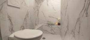 Appartements PARIS AUTHENTIC HOUSE, basement with Nice green courtyard : photos des chambres
