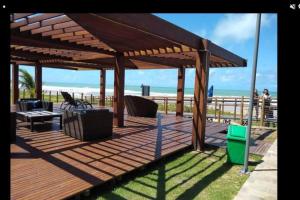 Cupe Beach Living - Flat Luxo 2 suítes decorado térreo frente piscina