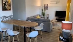 Maison Emeraude à Gan 64290