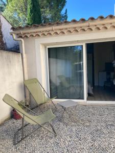 Maisons de vacances Studio independant calme et climatise en campagne : photos des chambres