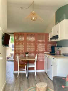 Maisons de vacances Studio independant calme et climatise en campagne : photos des chambres