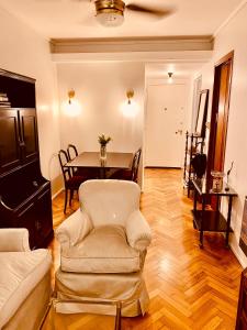 Recoleta Elegante 3 ambientes Facultades y Museos