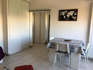 Appartements Appartement 2 etoiles entre les Maures et Mediterranee : photos des chambres