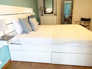 Casa do Terraço by Madrabica