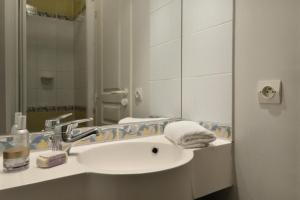 Résidence Licorne - Appartement récemment rénové · Ski aux pieds · Vue pistes · Casier à skis MAE-3652