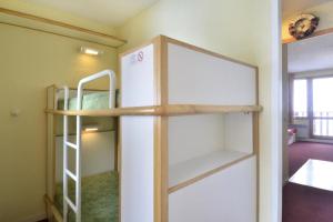 Résidence Callisto - Studio agréable · Skis aux pieds · Vue pistes · Casier à skis MAE-3711