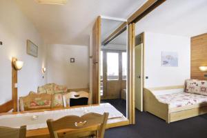 Residence 3000 - Studio divisible confortable · Ski aux pieds · Balcon MAE-3716