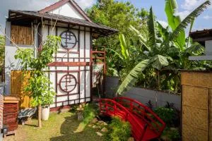 Griya De Sachi - Buwit