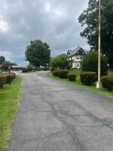 Potomac River Motel - Hancock