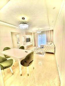 Property sisters, Elite apartment, Madinaty B12