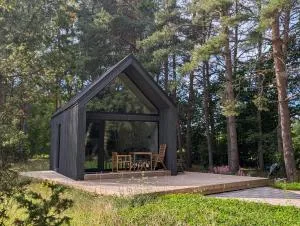 Ristikivi Guesthouse - Suure-Rootsi