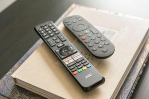 Hemel Apartments - Riverside Retreat