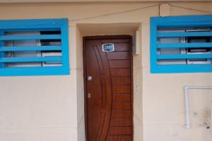 Beach front 2 bedroom flat Married people only