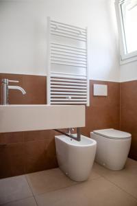 Riviera Venice Apartments