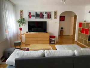 VacationBase Vienna Apartment I Subway I Airport I Main Station