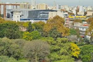 Cómodo y muy luminoso 2 ambientes cerca Movistar Arena