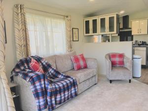 Thistle Lodge