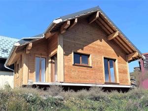 Chalet confort 6 pers. avec parking et wifi au Corbier - FR-1-267-297