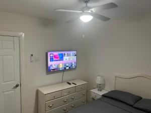 Chambers resident suite