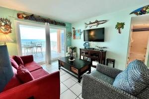 Two-Bedroom Apartment room in Harbor House B2 Condo