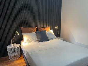 Compton Street Apartment