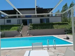 Villa Santoro al Paradiso Verde, Villa intera con Piscina - Alvignanello