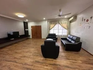 Stampin Tengah Stay - Kampong Batu Perak