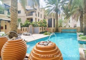 5 Min Walk to Burj Khalifa 2BHK Luxury Downtown Burj Haven