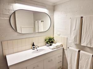 Seadream Studios at Mandurah Family Resort