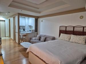 Căn Hộ 1 Phòng Ngủ (One-Bedroom Apartment)