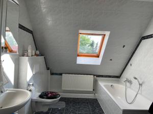 To Hus am Selenter See - mit Terrasse & Ostseenähe