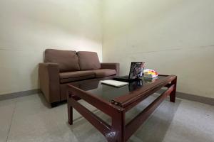 Hotel O Ezhar Boka Homestay Near GOR Sulis Bulutangkis