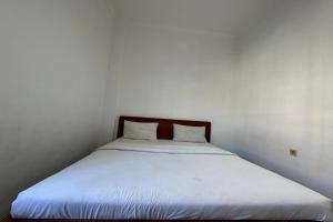 Hotel O Ezhar Boka Homestay Near GOR Sulis Bulutangkis